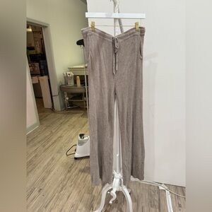 Barefoot Dreams CozyChic Ultra Lite Pants in Gray